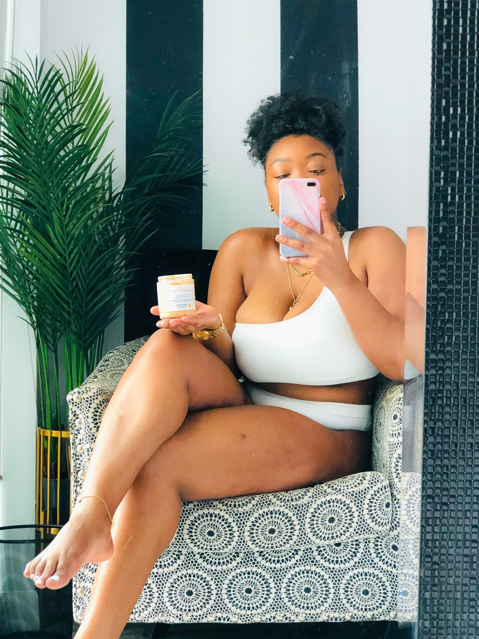 I’M A FINE-APPLE BODY MOUSSE - NEABEAUTY