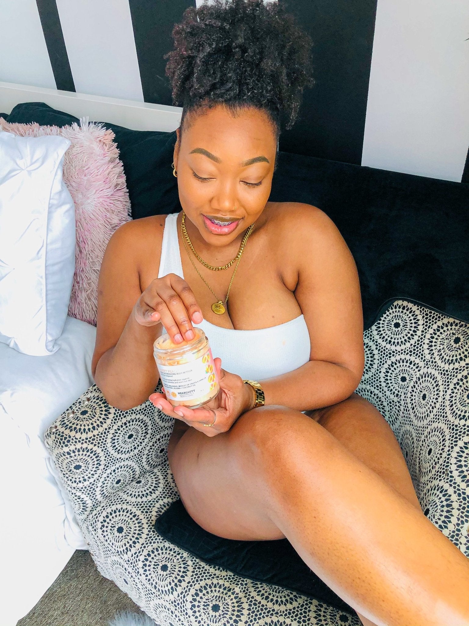 MY BODY IS MANGONIFICIENT BODY MOUSSE - NEABEAUTY